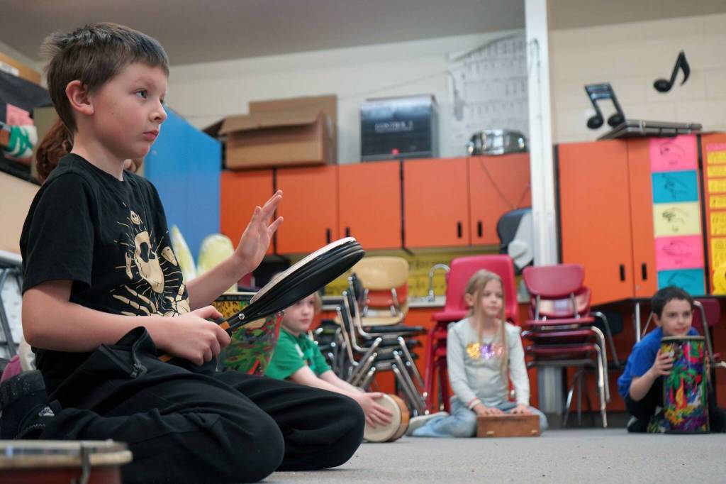 Second graders participate in a music lesson led by Delana Green at Tustumena Elementary School in Kasilof, Alaska, on Friday, March 21, 2025. (Jake Dye/Peninsula Clarion)
